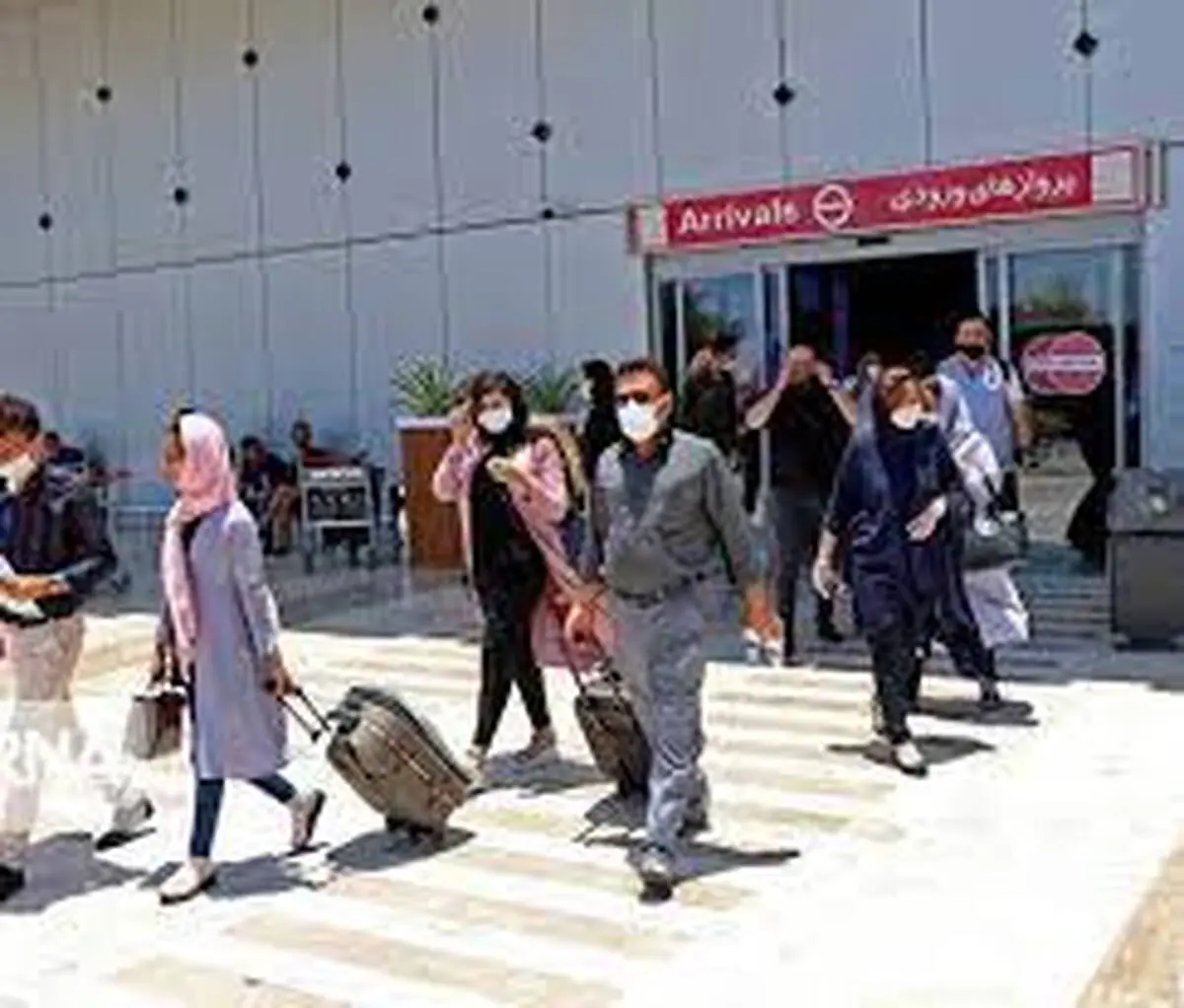 مجتمع‌های تجاری قشم تعطیل شد