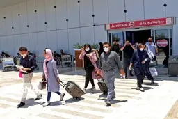 یک میلیون و ۲۶۰ هزار دوز واکسن به دستمان رسیده | از مهر ماه ۱۴۰۰ وضعیت بهتری خواهیم داشت | ویروس جهش یافته در ۲۸ استان شناسایی شده؛ شرایط شکننده است 