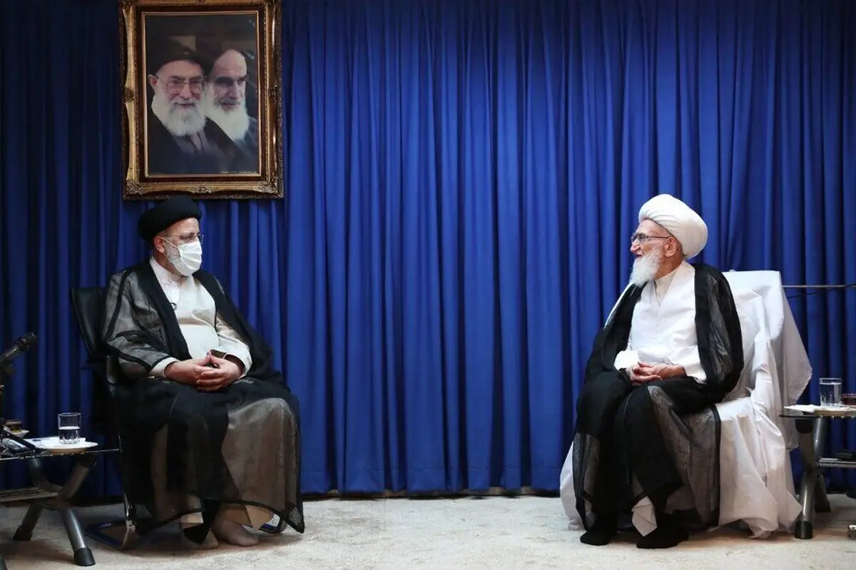 


گرانی و تورم به زودی متوقف می‌شود
