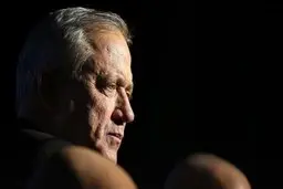 وزیر جنگ اسرائیل  |   آماده  شروع جنگ تازه با لبنان 