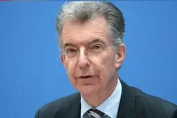 گریه رئیس کنفرانس امنیتی مونیخ! | ارزش‌های اخلاقی ما دیگر با آمریکایی‌ها یکی نیست + ویدئو 