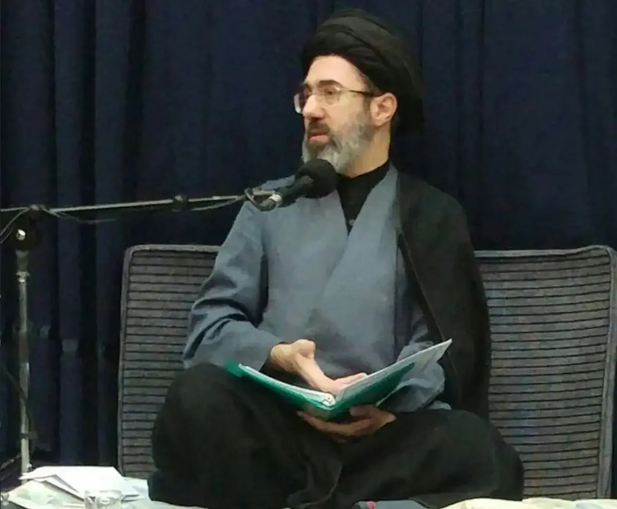 
تکذیب دیدار حجت الاسلام مجتبی خامنه ای و احمدی نژاد
