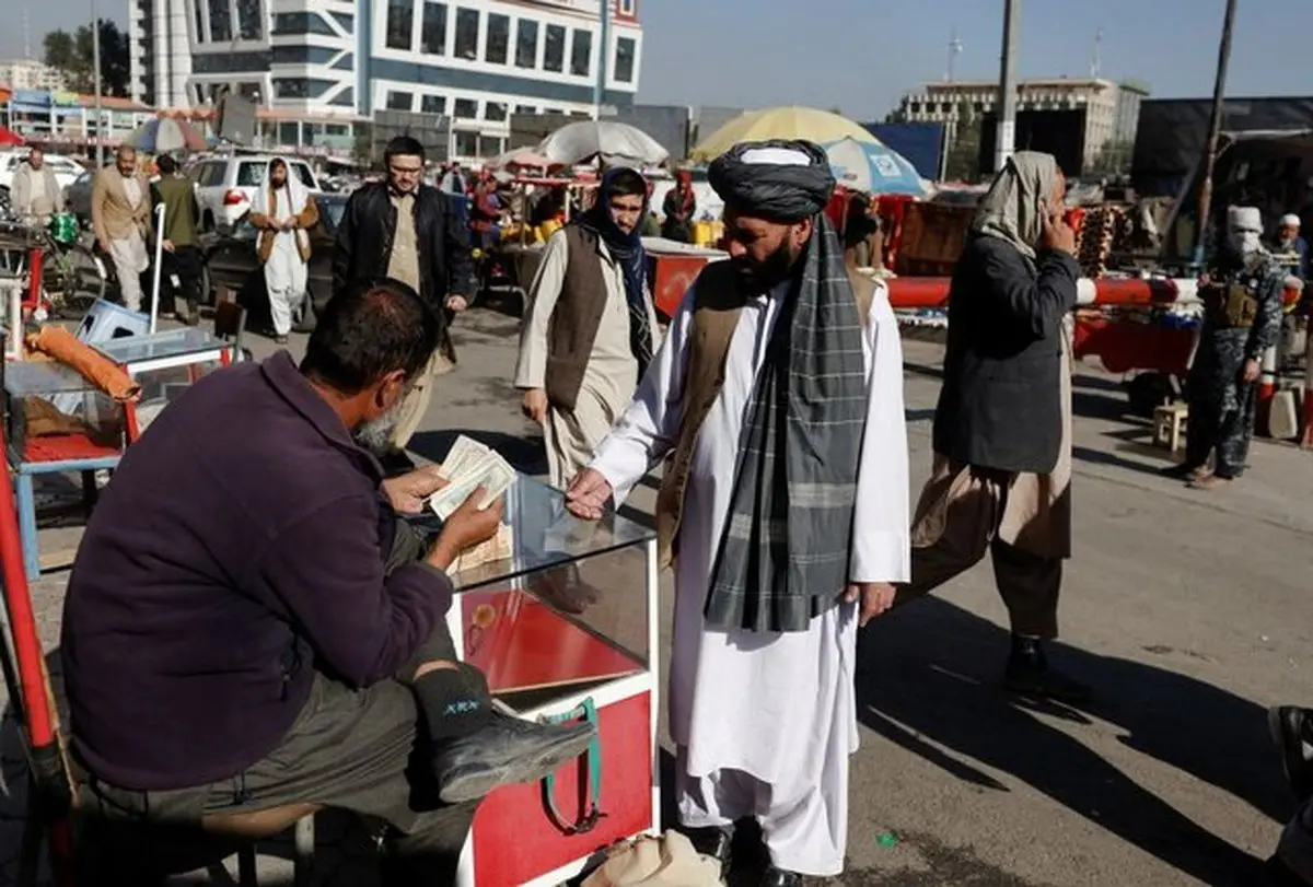 طالبان استفاده از ارز خارجی را در افغانستان ممنوع کرد