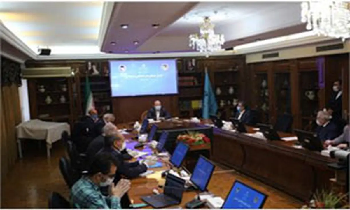 شریعتمداری: تعیین حداقل دستمزد کارگران، رقم مطلوبی نبود اما معقول بود 