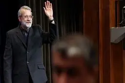 صادق زیباکلام:کارگزاران خیال می‌کند ستاره بخت علی لاریجانی یک دفعه می‌شکفد