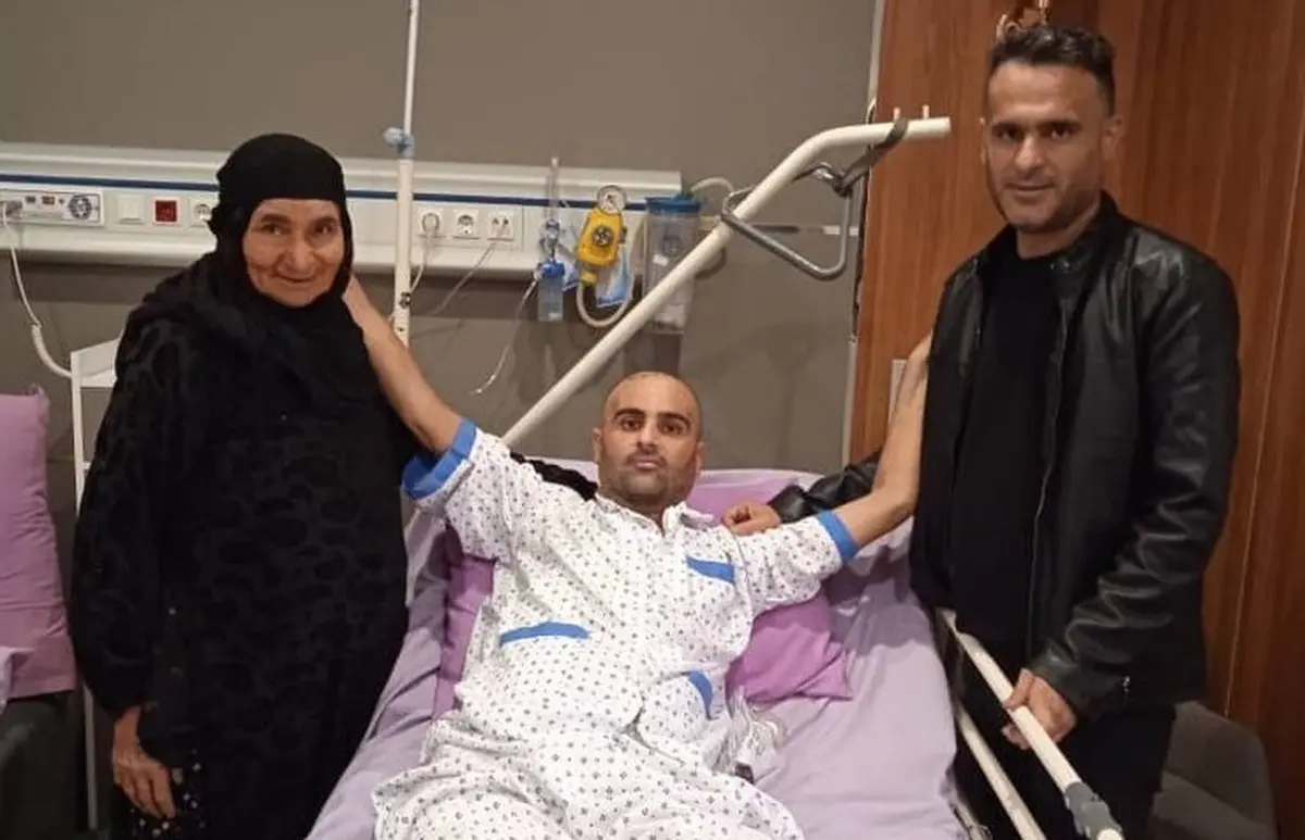 پدر کیان پیرفلک پس از 60 روز بستری بودن مرخص شد