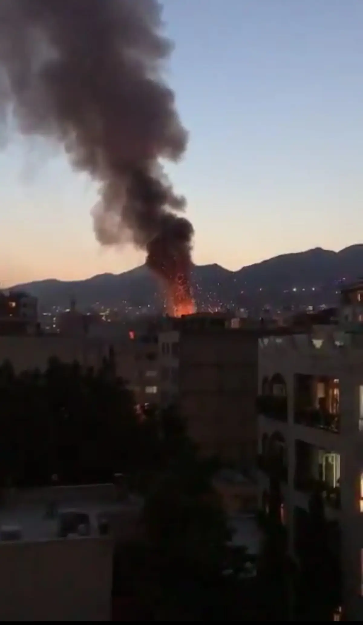شنیده شدن صدای انفجار در شمال تهران + ویدئو