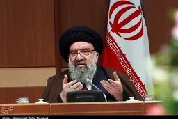 
احمد خاتمی: ملاک‌های دولت جوان توانمندی‌های افراد است. 
