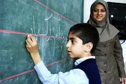 درخواست حذف قانون ظالمانه‌ی «مقرری ماه اول» از حقوق فرهنگیان