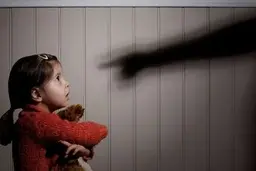 رازهایی که هرگز نباید به کودکان بگویید!