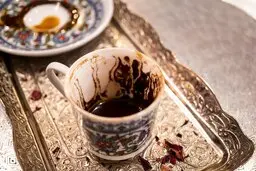 فال قهوه امروز  30 دی 1402 برای متولدین ماه‌های مختلف | توی فالت چی گفت؟