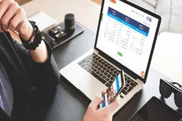 مسوولان حوزه ارتباطات: ظرفیت شبکه موبایل اشباع شده؛ صداوسیما دست از لجبازی بردارد