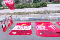 رفت و آمد عجیب سرمربی به بیرون از رختکن| حضور پرتعداد متفرقه‌ها!