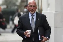 شانس وزیر کردتبار برای تصدی نخست‌وزیری انگلیس