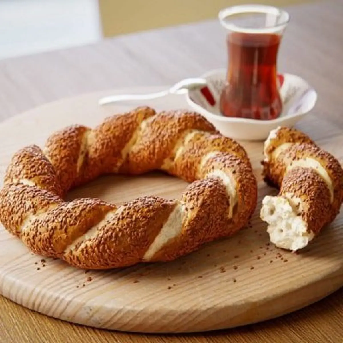 یک صبحانه به سبک ترکیه ای درست کنید | سیمیت ترکی یاد‌ بگیر  برای صبحانه درستش کن + دستور پخت