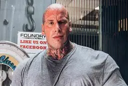 ترساندن پیرزن توسط مارتین فورد!+ویدئو