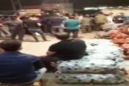 صف خرید  گوجه در اهواز تشکیل شد!+ویدئو 