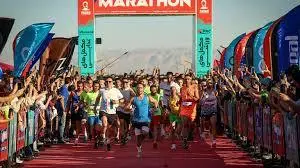 مسئول ماراتن کیش: مخالفت‌ها به خاطر منافع مالی است | واکنش مسئول ماراتن کیش به حاشیه‌ها