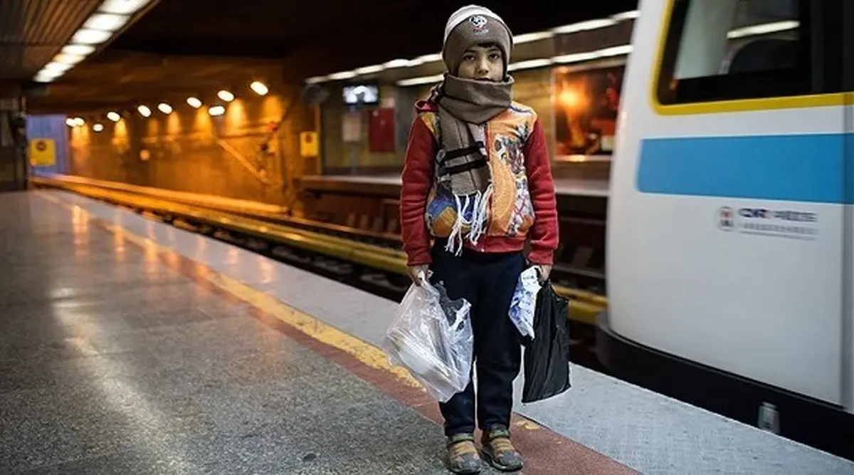 بهزیستی: ۲ هزار کودکِ کار در مترو‌ها کار می‌کنند