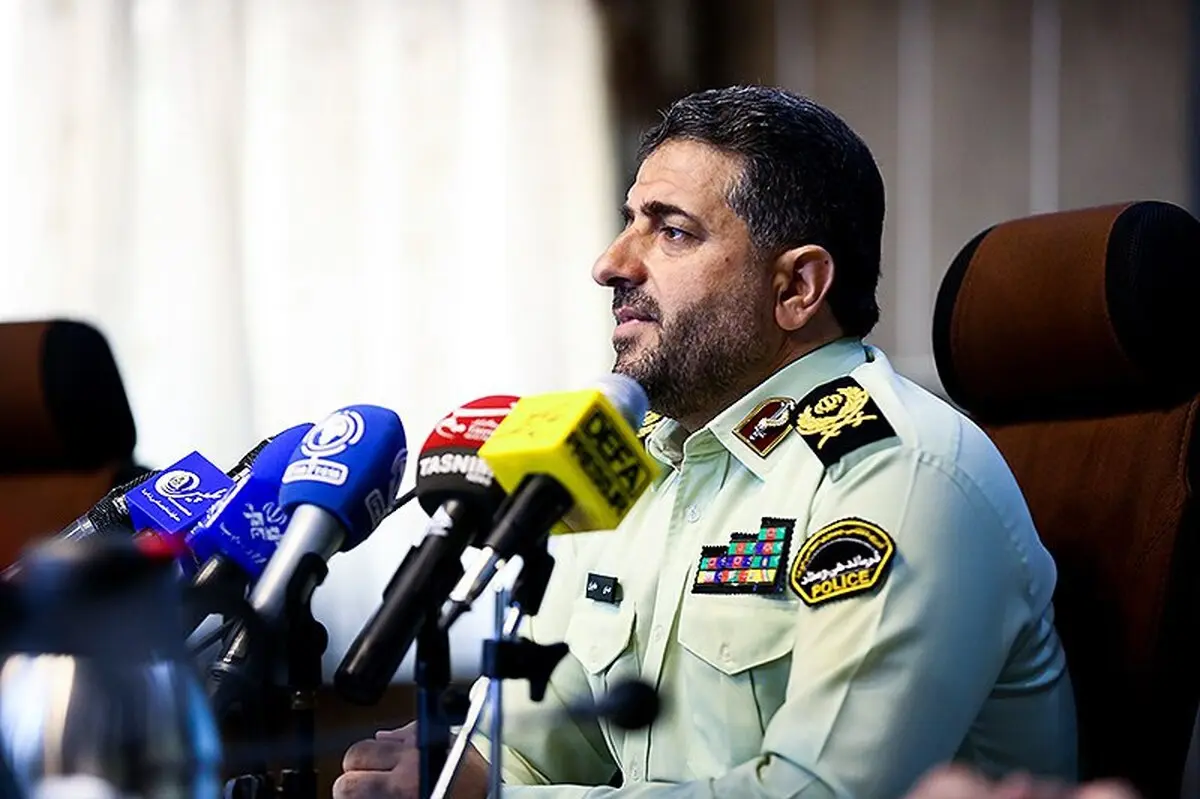 الزام جرم انگاری برای انتشار کنندگان فیلم های زور گیری | نیروی انتظامی: گشت ارشاد کاری فراتر از قانون انجام نمی‌دهد