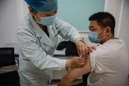 
ظرفیت تولید واکسن کرونا در چین به ۴ میلیارد دوز در سال می رسد
