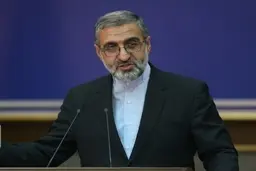 
 فساد | فعالیت دادگاه های ویژه مفاسد اقتصادی  استمرار وافزایش می یابد
