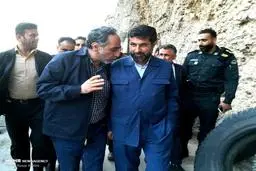 مدیرعامل هفت‌تپه استان خوزستان به همسر استاندار ‌ ۲۰۰ هزاردلار هدیه داد.
