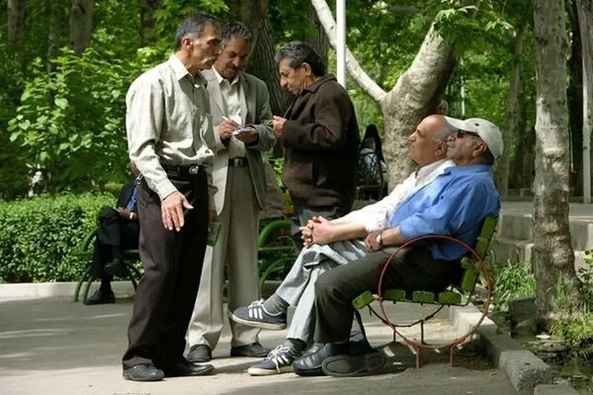 همه چیز درباره وام ۵۰ میلیونی بازنشستگان + اینفوگرافیک