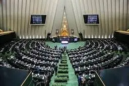 مجلس یازدهم  هیچ راهکاری پیش روی دولت نگذاشته است.