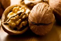 تقویت دستگاه عصبی و ایمنی با مصرف گردو