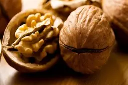 تقویت دستگاه عصبی و ایمنی با مصرف گردو