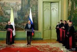 لاوروف: مسکو به تشکیل دولت فراگیر از سوی طالبان امیدوار است