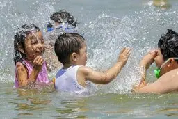 
نکات مهم در بازگشایی استخرها