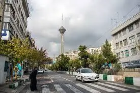 آسمان تهران آرام نمی‌ماند؛ رگبار، باد شدید و نوسان دما تا پایان هفته