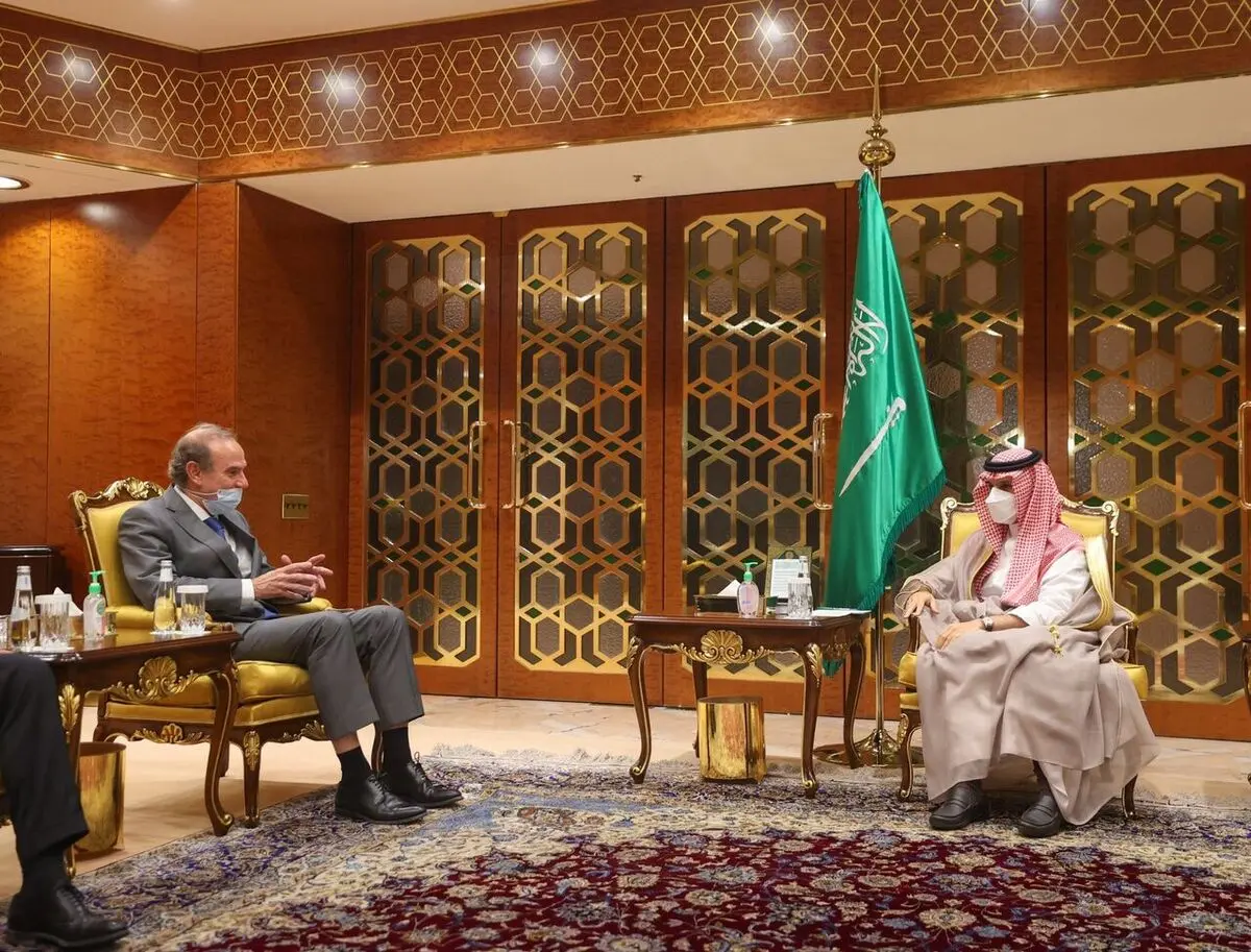 مورا: گفت وگوها در ریاض در مورد برجام ثمربخش بود