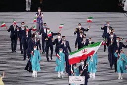 رژه کاروان ایران در مراسم افتتاحیه المپیک زمستانی ۲۰۲۲ پکن+ویدئو