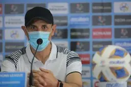 گل‌محمدی: کسب سه امتیاز در اولین بازی مهم است| یک تیم خوب هم بیرون از زمین داشتیم