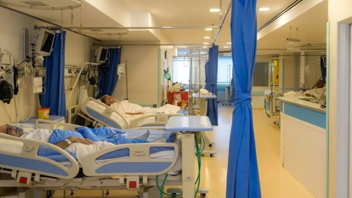 هشدار خطر کرونا | تخت‌های کرونایی بیمارستان‌های دانشگاه علوم پزشکی تهران پُر شد