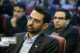 وزیر ارتباطات: پنج کپسول کاوشگر برای اعزام انسان به فضا