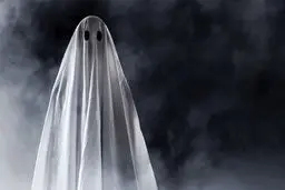 وحشت کل بیمارستان از ظاهر شدن یک روح در شب ! | اگر می ترسید تماشا نکنید + ویدئو