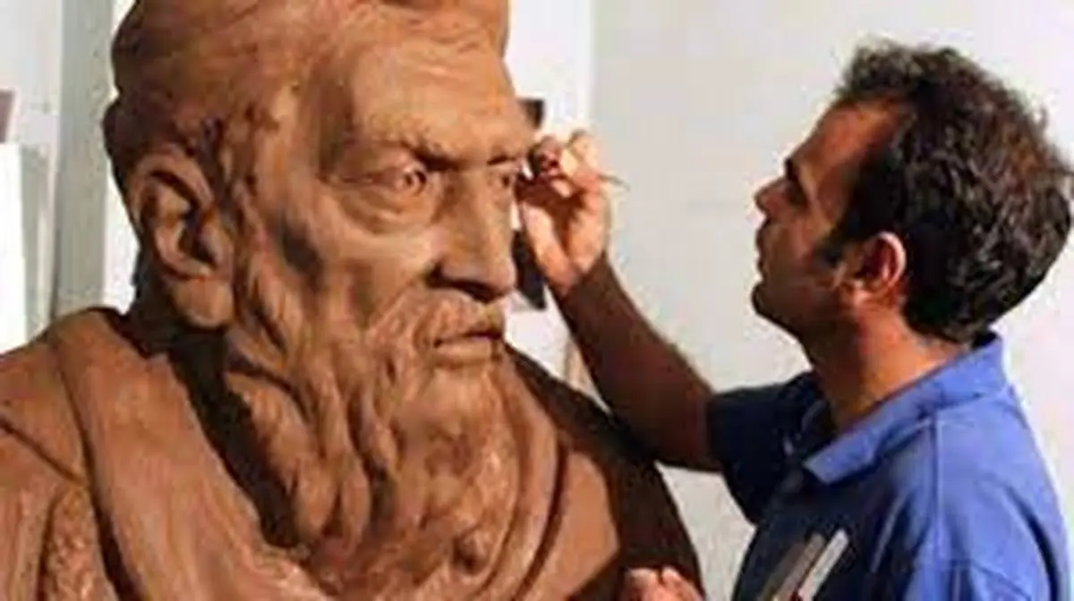 حذف شدن رشته سینما و مجسمه‌سازی از دفترچه کنکور | علت حذف شدن این دو رشته چیست؟