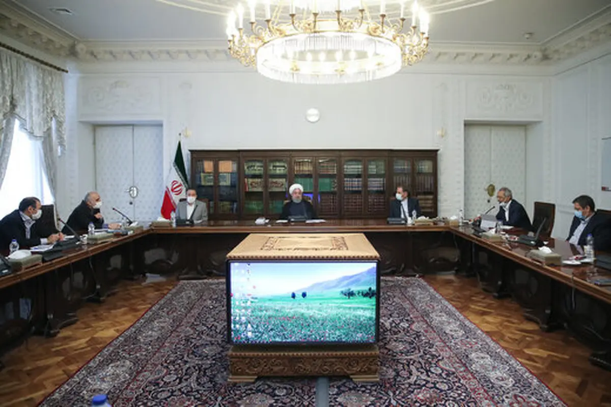روحانی: بورس نقطه امیدی در شرایط فعلی است