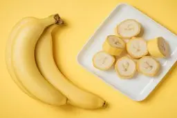 موز و زردچوبه با هم ترکیب کنید  | خواص بی نظیر این ترکیب که نمیدانستید