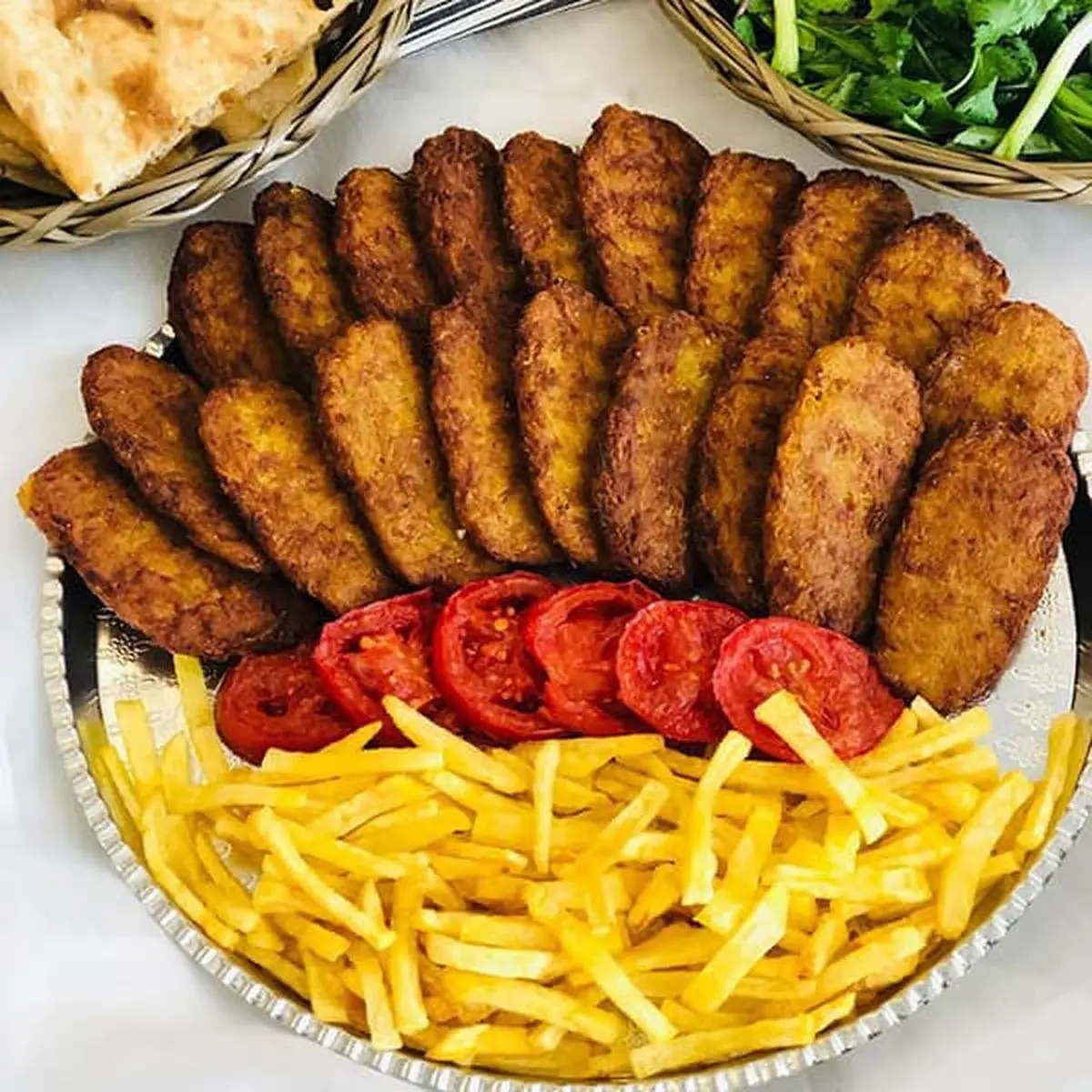 ناهار  کتلت سیب زمینی ساده درست کن، خیلی راحته | طرز تهیه کتلت سیب زمینی ساده و خانگی با طعمی بی نظیر