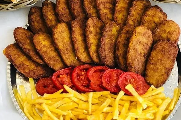 ناهار  کتلت سیب زمینی ساده درست کن، خیلی راحته | طرز تهیه کتلت سیب زمینی ساده و خانگی با طعمی بی نظیر