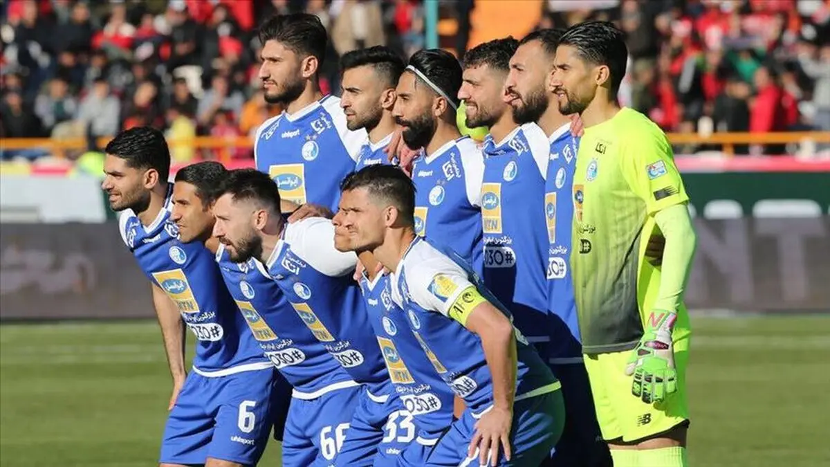 تست کرونا در تاریخ ۱۳ تیر از ۶۱ نفر از بازیکنان و کادر فنی استقلال گرفته شده