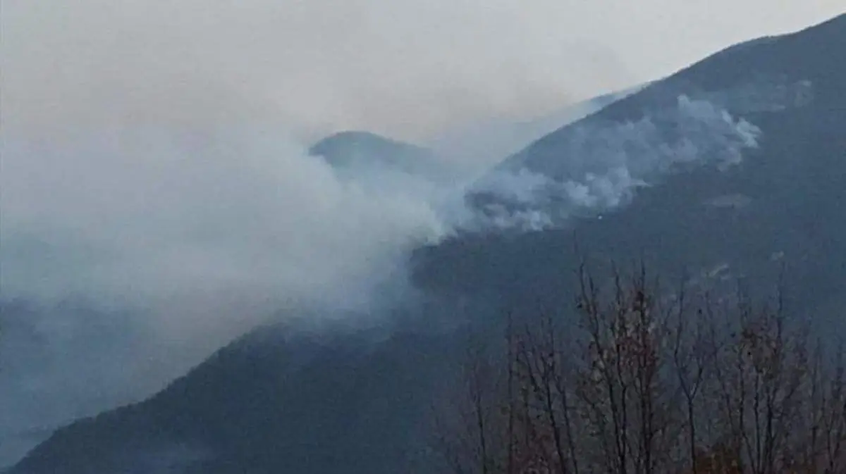 
آتش در جنگل های توسکستان گلستان ۴ روزه شد