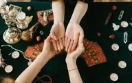 گزارشی از کاسبی عجیب و پول سیاه فالگیری: فال مشخصات همسرآینده ۲۱۰ هزار تومان | فال بارداری و تعیین جنسیت ۲۱۰ هزار تومان | فال مهاجرت ۱۹۰ هزار تومان  | فال کراش و فال مثلثی زناشویی هر کدام ۲۰۰ هزار تومان