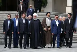 کنش و واکنش رئیس جمهور در سال سخت ۹۸