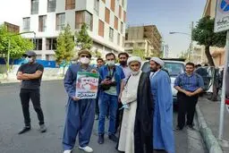 تصویری از تجمع مردم در مقابل خانه محمود احمدی نژاد